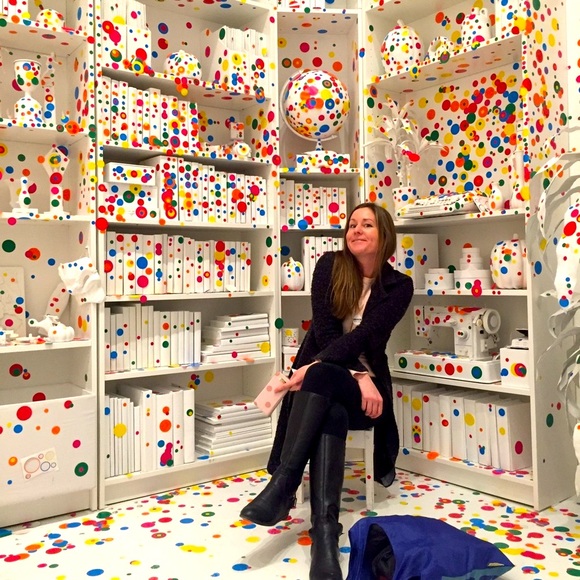 Welcome to my closet - Picture 2 of 15